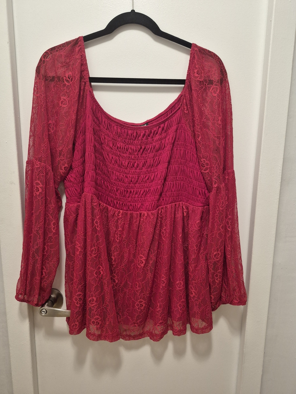 Women's Lace Peplum Blouse - Red
